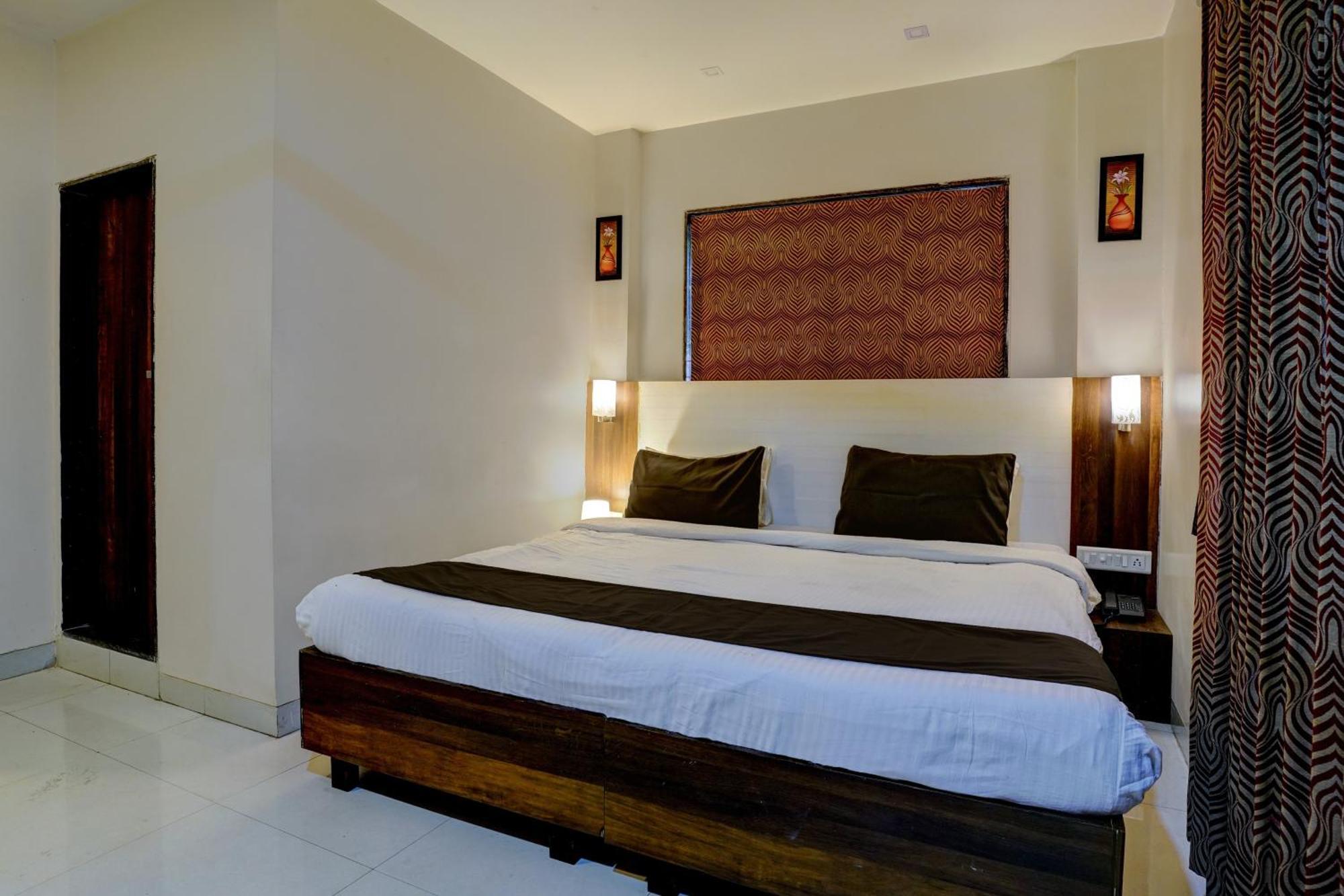Hotel O Aishwarya Service Apartment Navi Mumbai Buitenkant foto